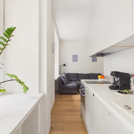 Aleja Jana Pawla By Solarento Apartamento Varsóvia